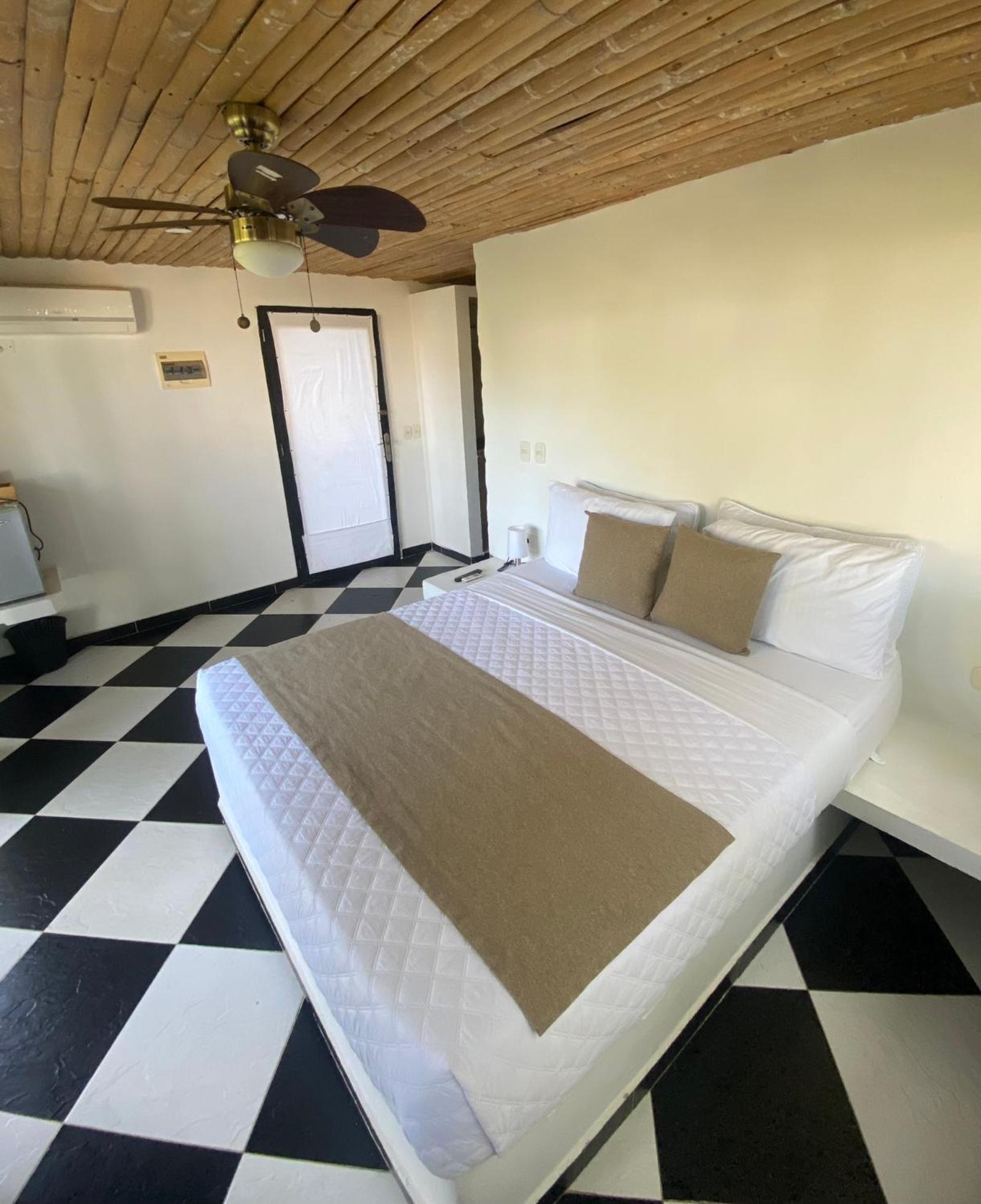 Akela Gaira Hotel Santa Marta  Exterior photo